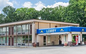 Days Inn By Wyndham Hurricane Mills